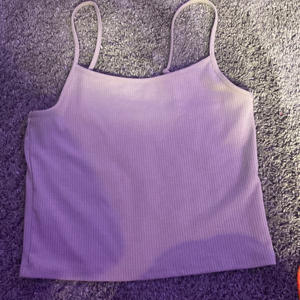 Nothing is wrong with this cute tank I wore is once.